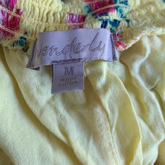 Wonderly Boho Yellow Floral Shorts - Picture 5 of 6